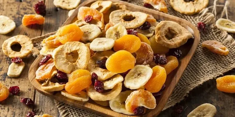 Máy sấy thực phẩm chuyển thực phẩm tươi sống thành đồ khô